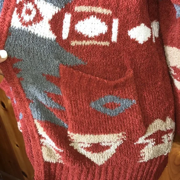 Warm and cozy life style Aztec cardigan orange/gray size medium fuzzy top​ - Picture 2 of 5